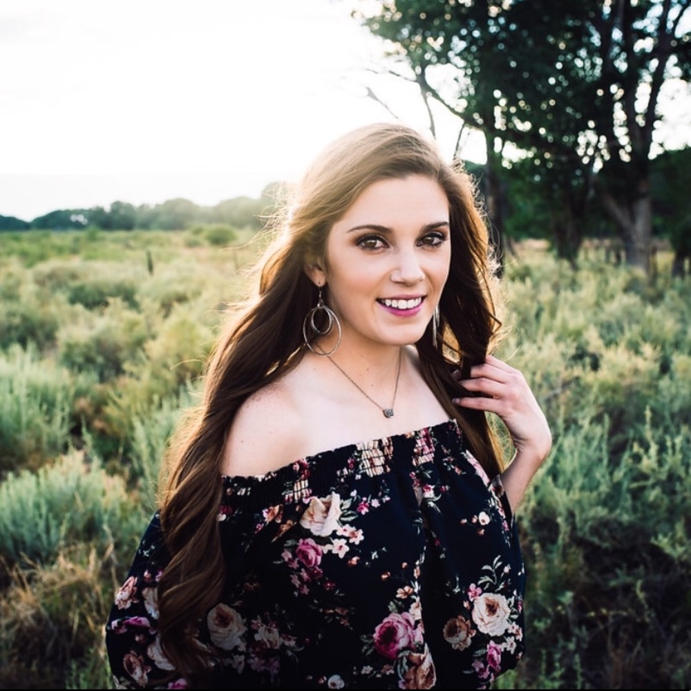 Meet your Posher, Katie